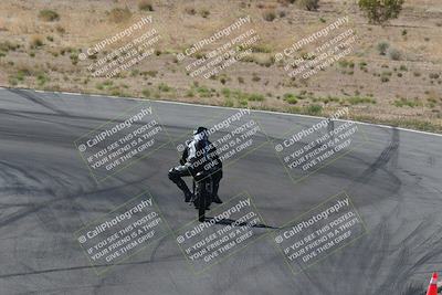 media/Apr-20-2025-AHRMA (Sun) [[393a79c373]]/Race/Group 12 early race/Turn 4b/